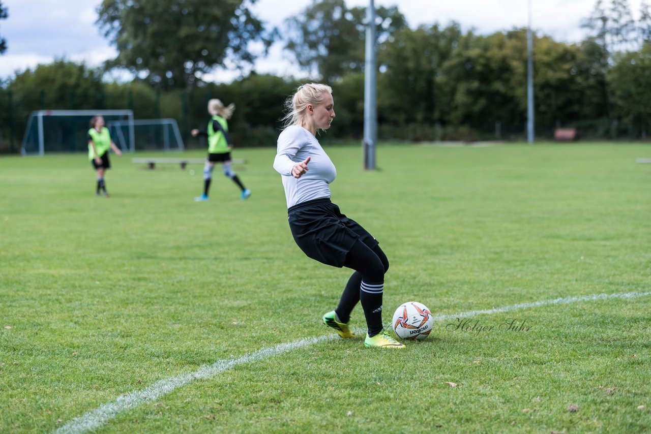 Bild 67 - Frauen SG Holstein Sued - SV Eintracht Luebeck : Ergebnis: 3:0